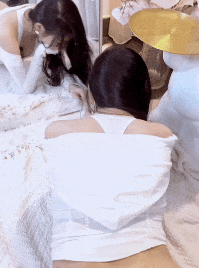 秀人网 – 杨晨晨 凸点剧情之猛男的大力冲击[252M-24分07秒]